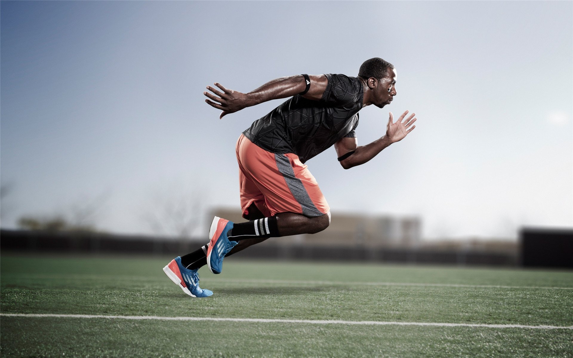 乐鱼app-篮球明星效应推动青少年篮球普及，青少年篮球运动员